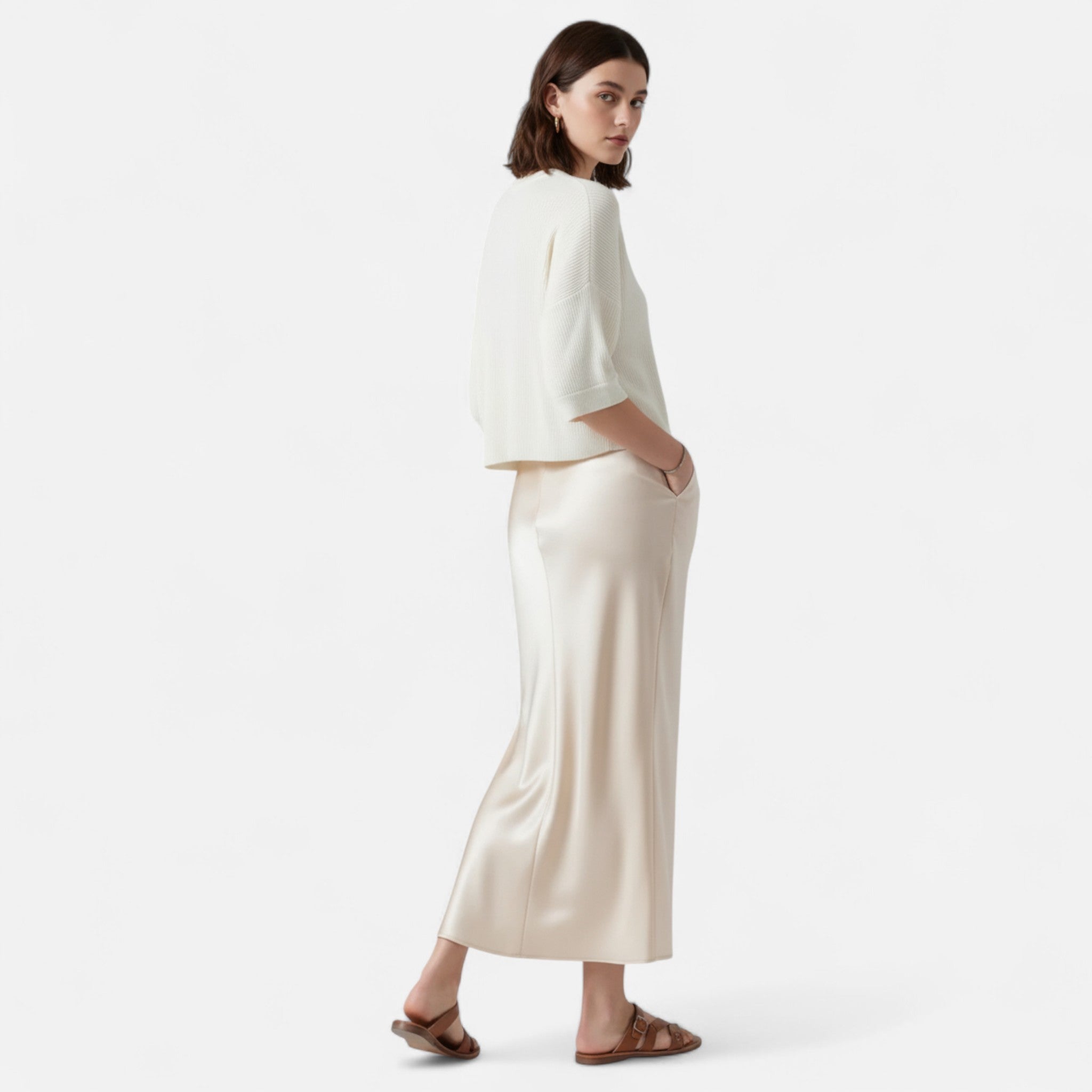 Belcien | Old Money Silk Skirt