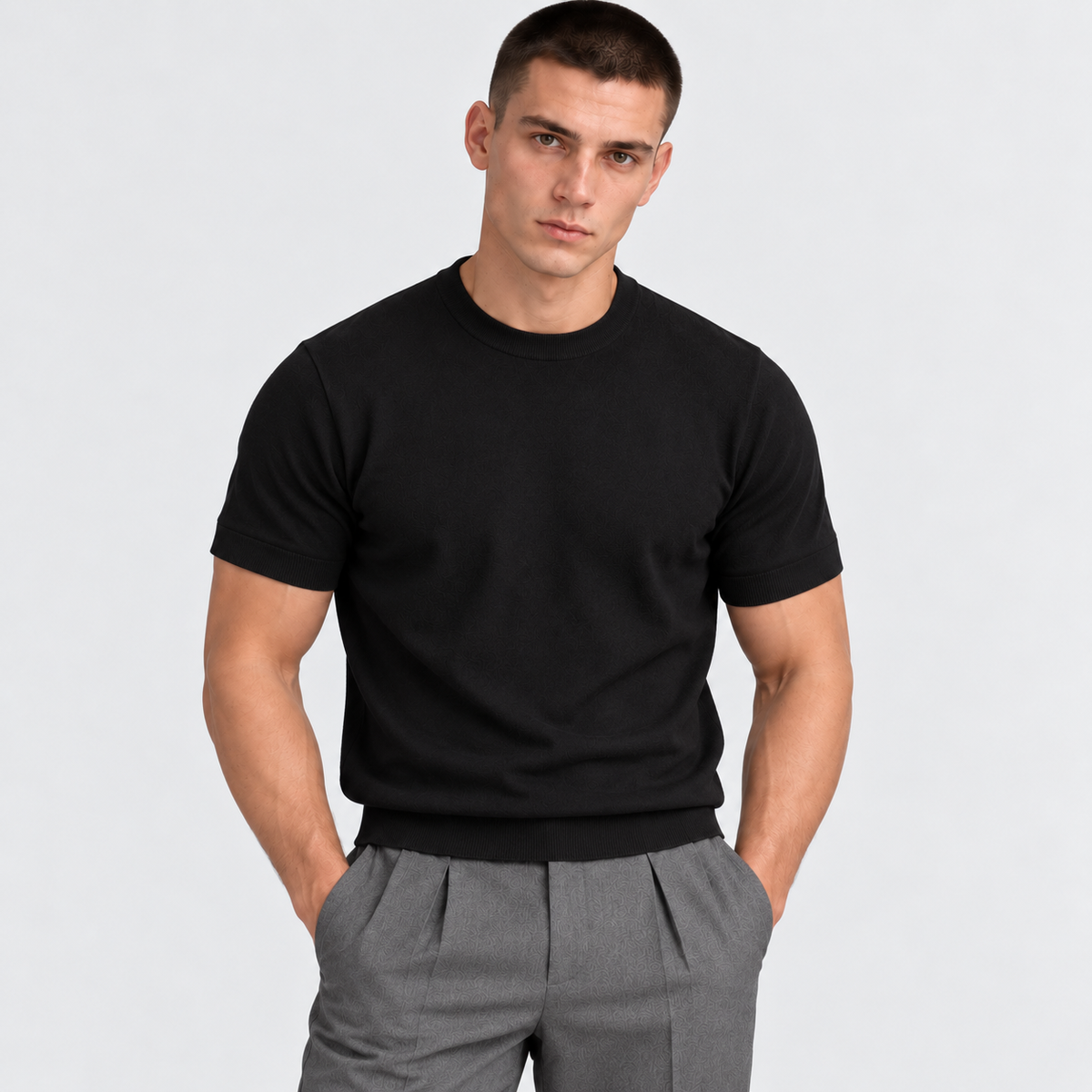 Men's black crew neck T-shirt with short sleeves and regular fit