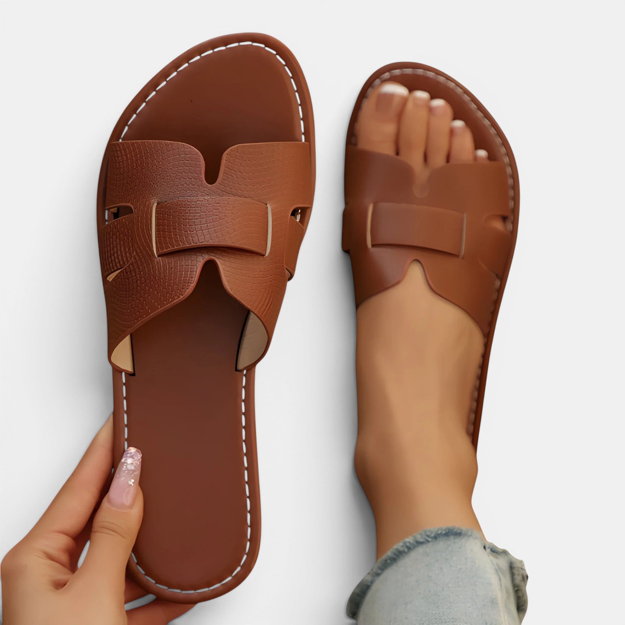 Belcien - Women’s Leather Cushioned Slide Sandals