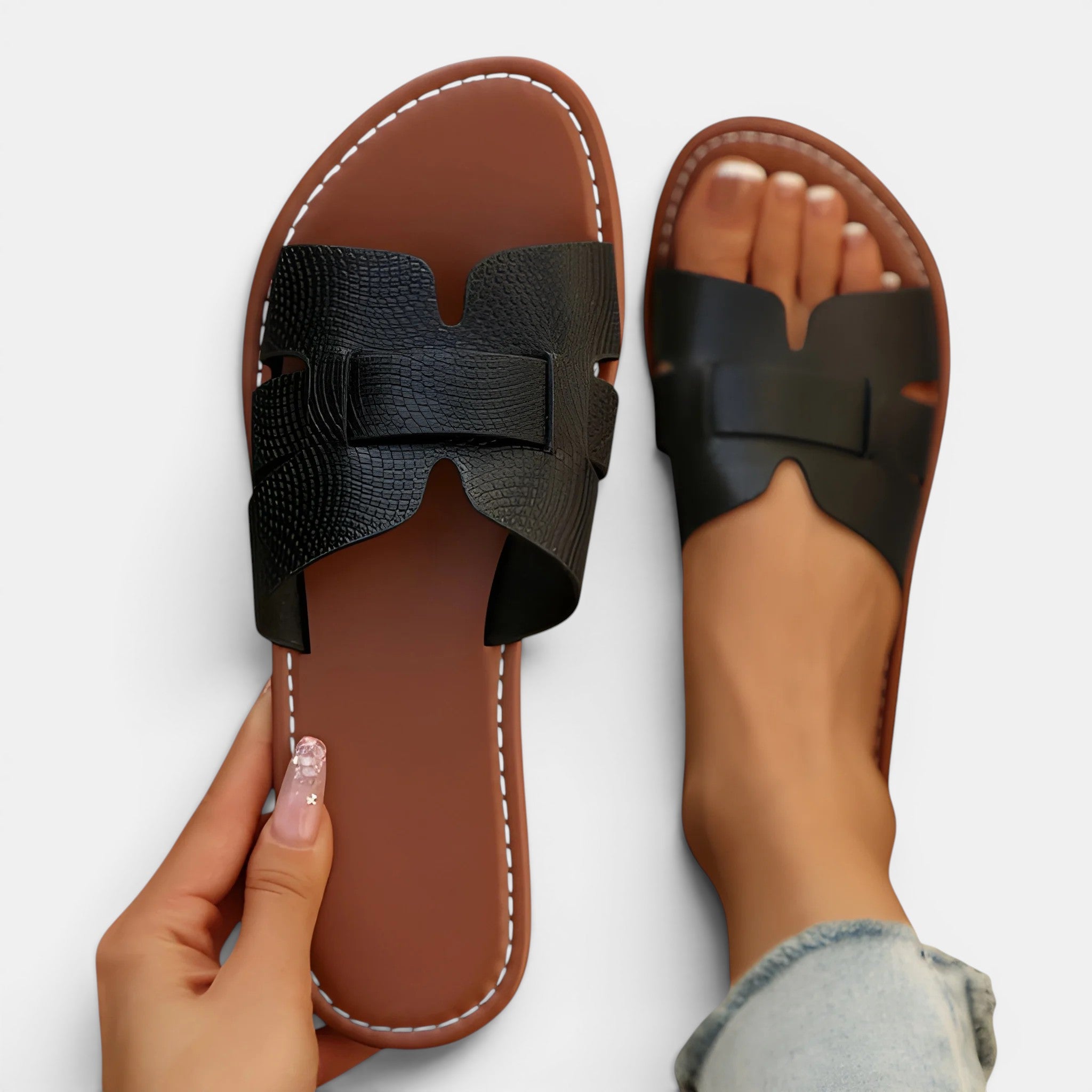 Belcien - Women’s Leather Cushioned Slide Sandals